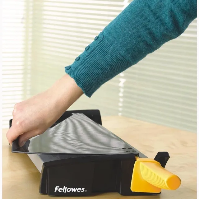 Fellowes Fusion A4 Moderate Use Guillotine - 10 Sheet