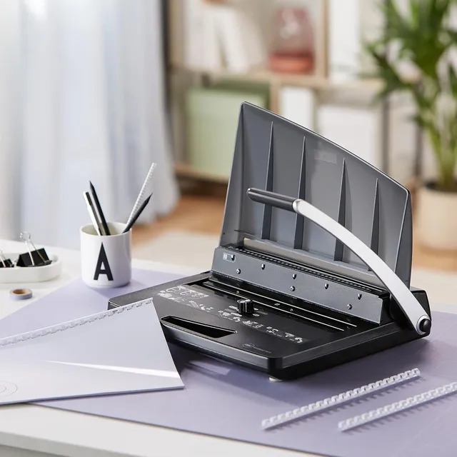GBC WireBind W15 Wire Binding Machine - Punch 15 Sheets - Bind 125 Sheets