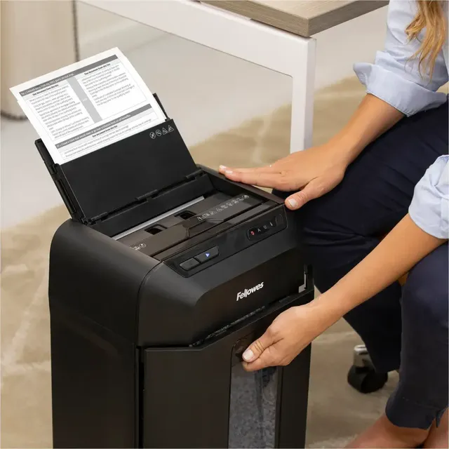 Fellowes Automax 80M Mini Cut P4 Paper Shredder - 80 Sheet